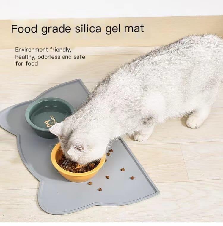 Portable Waterproof Silicone Pet Food Pad - Non-Slip Feeding Mat for Cats and Dogs - toys4pets.shop