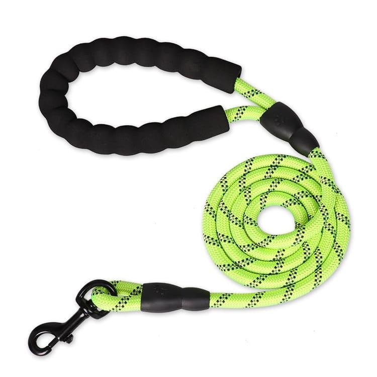 Reflective Dog Leash - Strong and Durable Leash for Dogs - toys4pets.shop