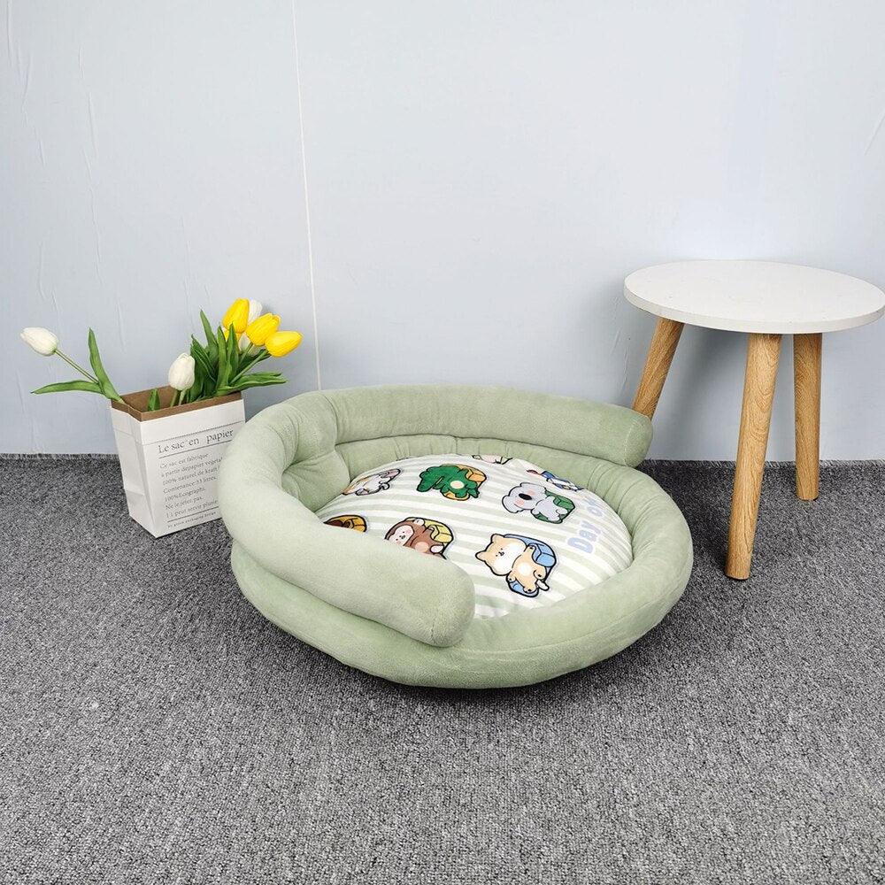 Cozy and Warm Pet Cat Bed - Soft Fleece Nest for Cats and Small Dogs - toys4pets.shop